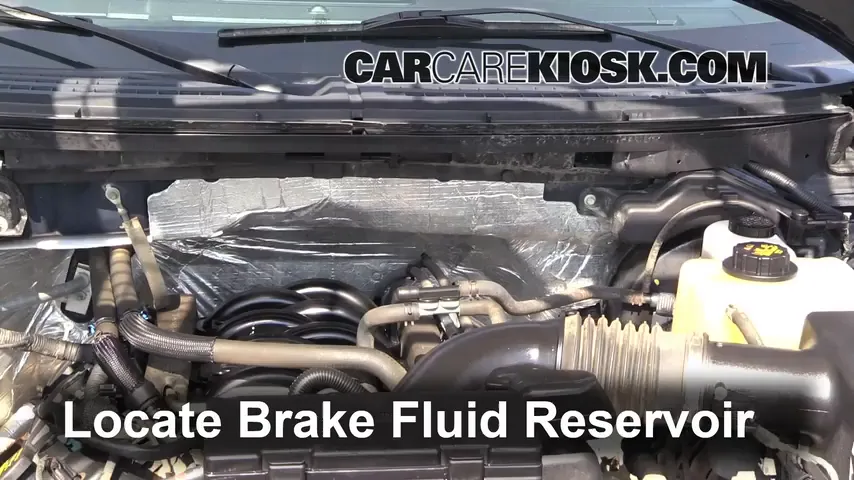 2012 Ford F-150 XLT 5.0L V8 FlexFuel Crew Cab Pickup Brake Fluid